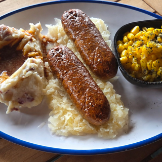 Thur: Brat Plate